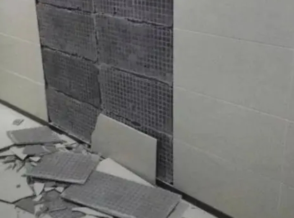 天河瓷砖空鼓维修公司分享下天河墙砖松动维修的知识